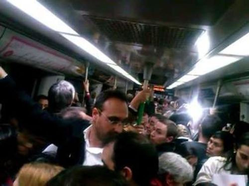 atrapados-en-el-metro-de-madrid-6an9sjAqpns