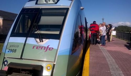 tren-ruta-faros-galicia