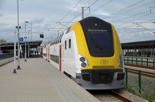M7 train from Bombardier T Alstom consortium for the SNCB NMBS - copia